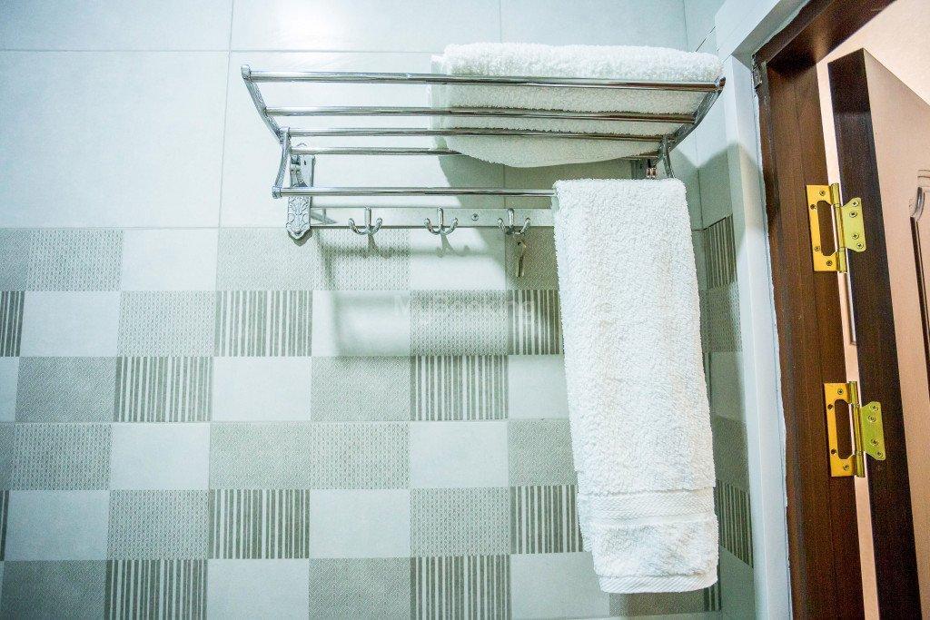 Wantong Hotel Tashkent Bagian luar foto